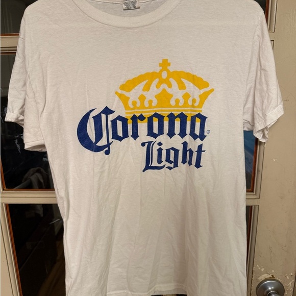 Fruit of the Loom Other - Vintage Corona Light T Shirt